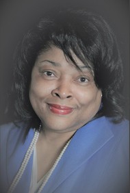 A photo of Mrs. Juanita McKenzie Edwards, Director of Financial Aid at Alcorn State University.