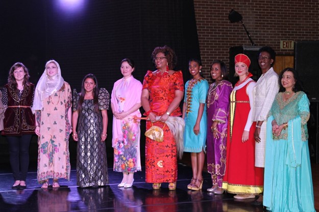 4 - Fashion Show.jpg