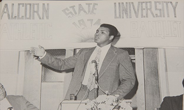 Ali resized.jpg