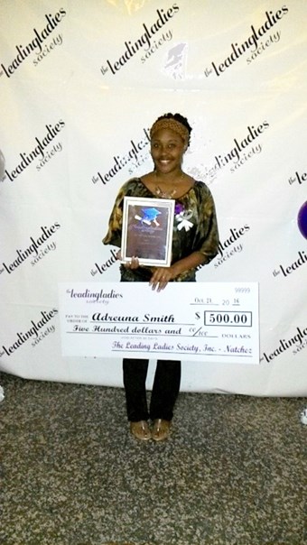 adreuna smith- diva scholarship.jpg