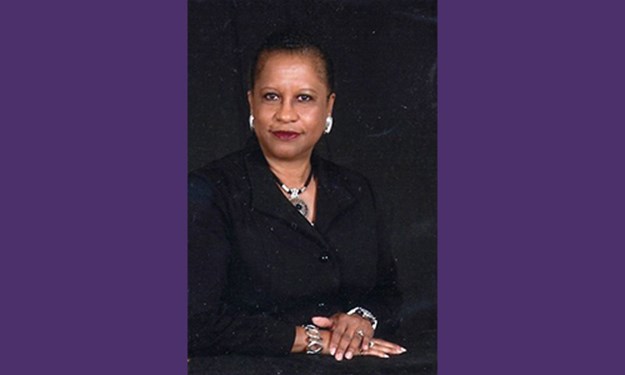 Donna Williams resized.jpg