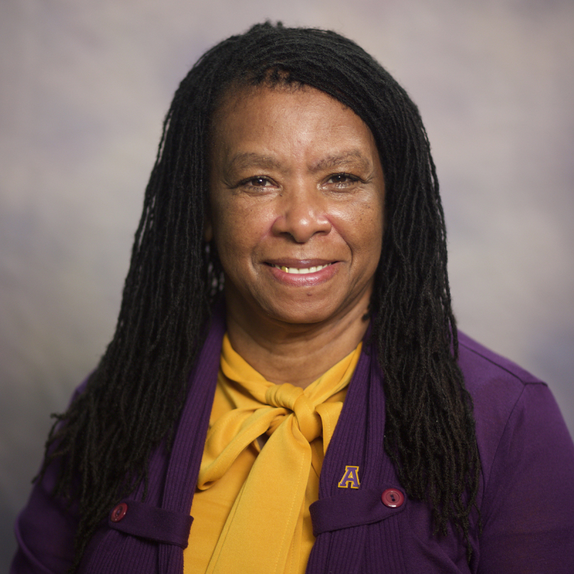 A picture of Dr. Voletta Williams.