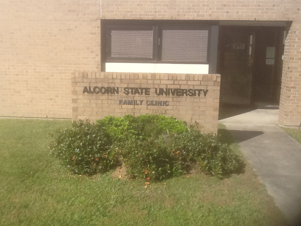 Image of the entrance of the Alcorn State University Family Clinic located in Natchez, MS