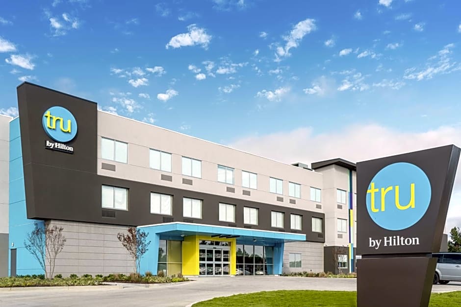 tru by hilton SFC 2025 guest hotel